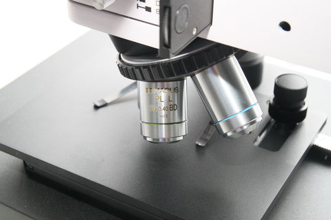 Microscópio metalúrgico MAGUS Metal 630 BD