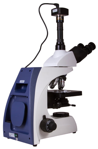 Microscopio trinocular digital Levenhuk MED D30T