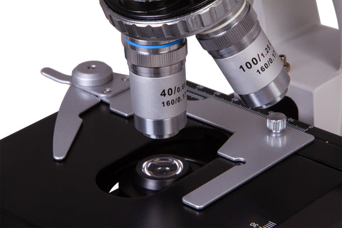 Levenhuk D90L LCD Digital Microscope