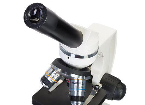 Discovery Femto Polar Microscope with book